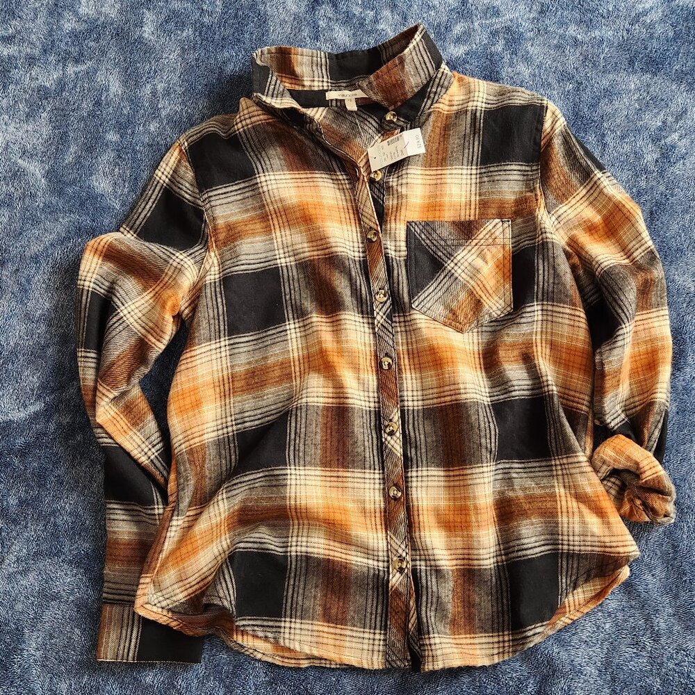 Flannel - Picture 2 of 4